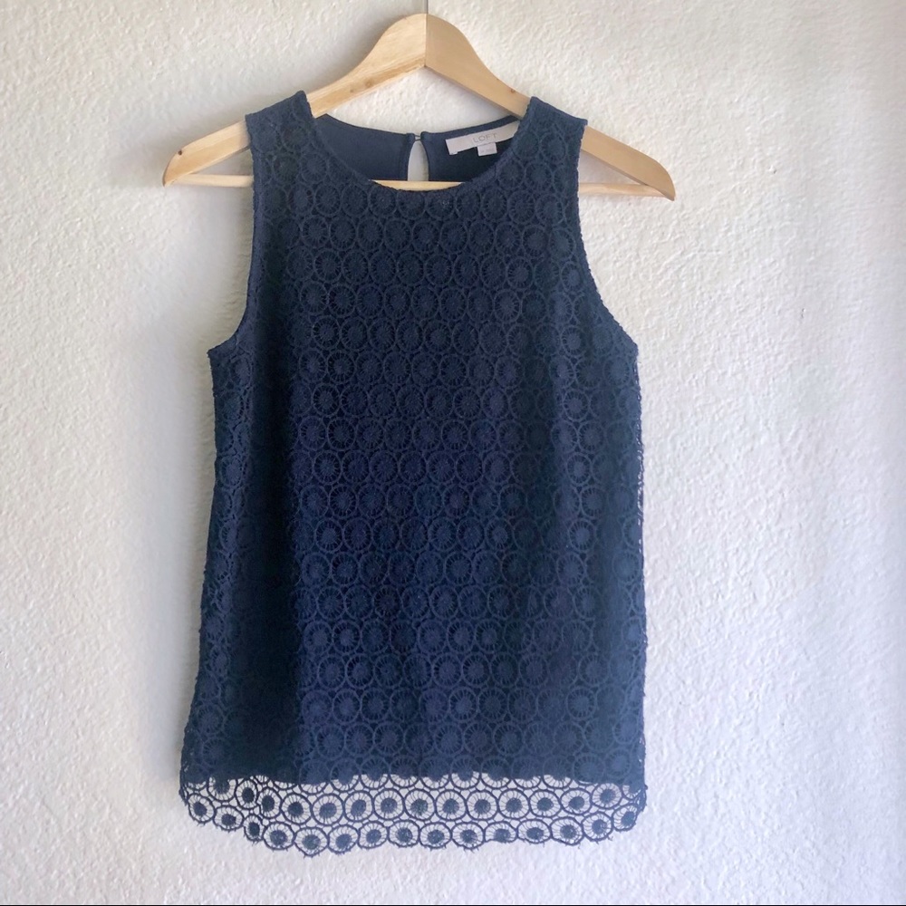 Ann Taylor LOFT XS Top Sleveless Lace Lined